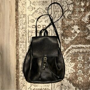 Coach VTG 9827 Black and Brown Leather Back pack